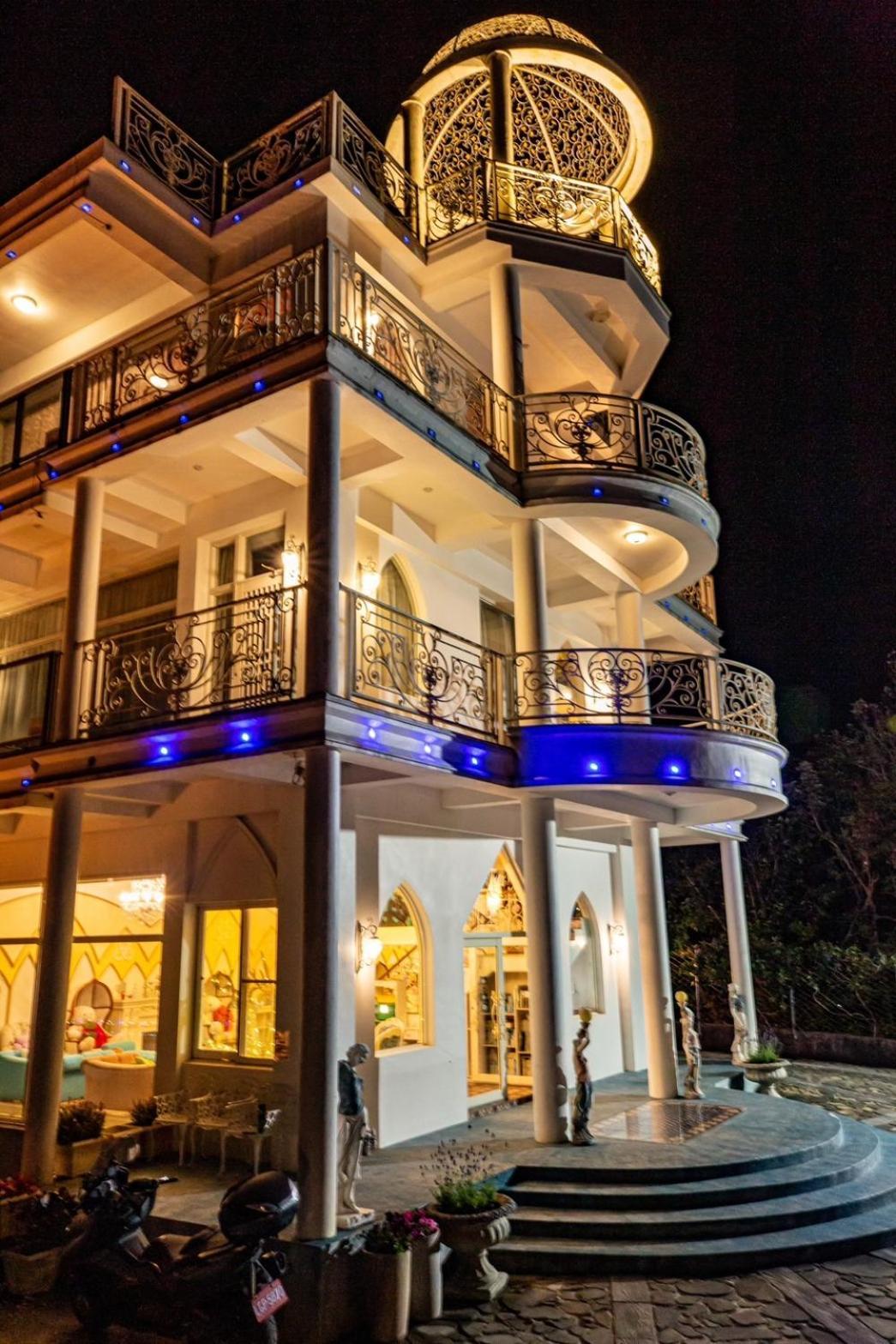 Bliss Bed And Breakfast Yuchi Exterior foto