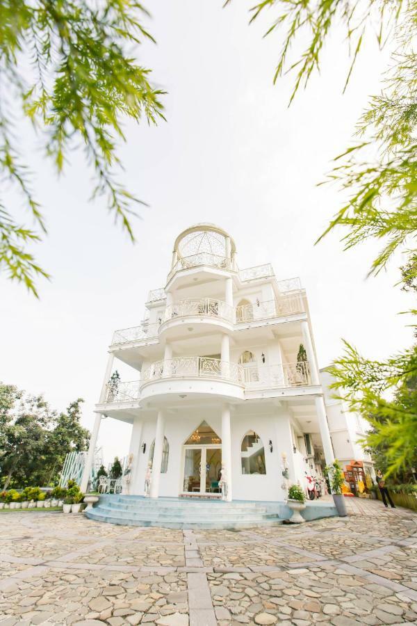 Bliss Bed And Breakfast Yuchi Exterior foto
